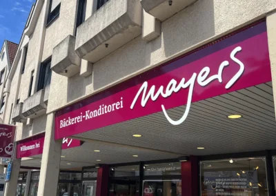 Fassadenbeschriftung-5